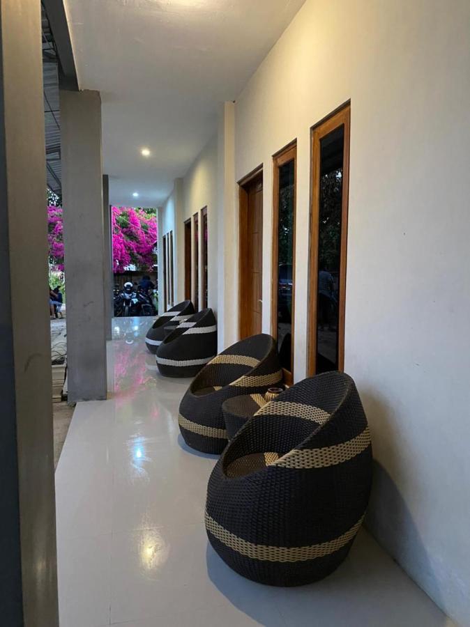 Wl Guesthouse Labuan Bajo Exterior foto