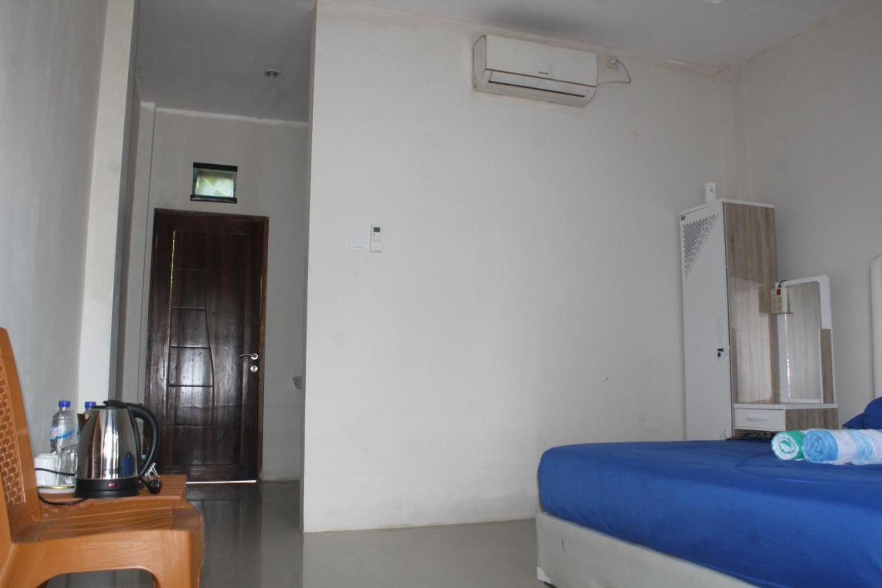 Wl Guesthouse Labuan Bajo Exterior foto