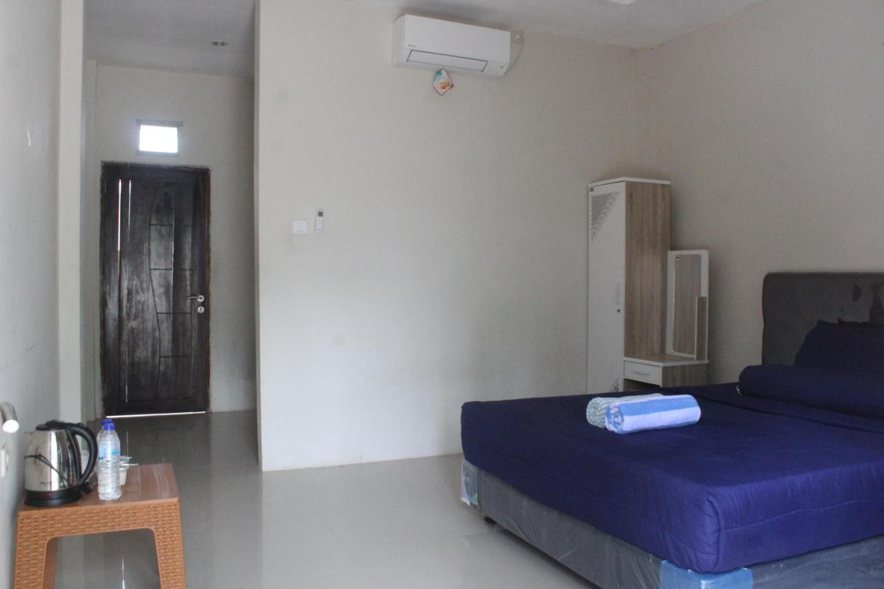 Wl Guesthouse Labuan Bajo Exterior foto