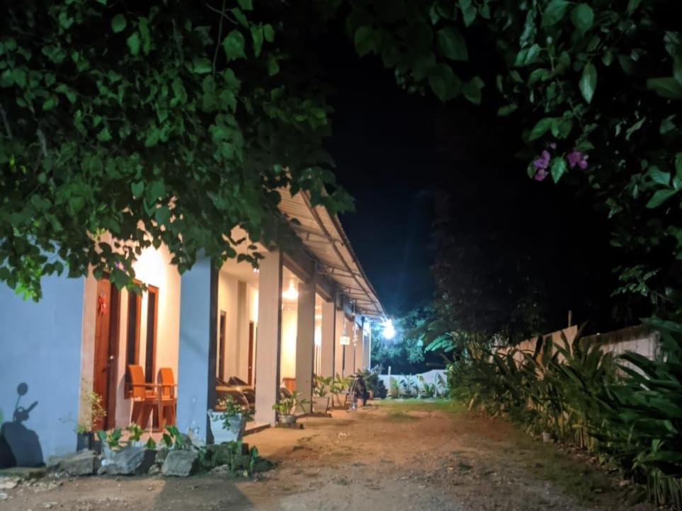 Wl Guesthouse Labuan Bajo Exterior foto