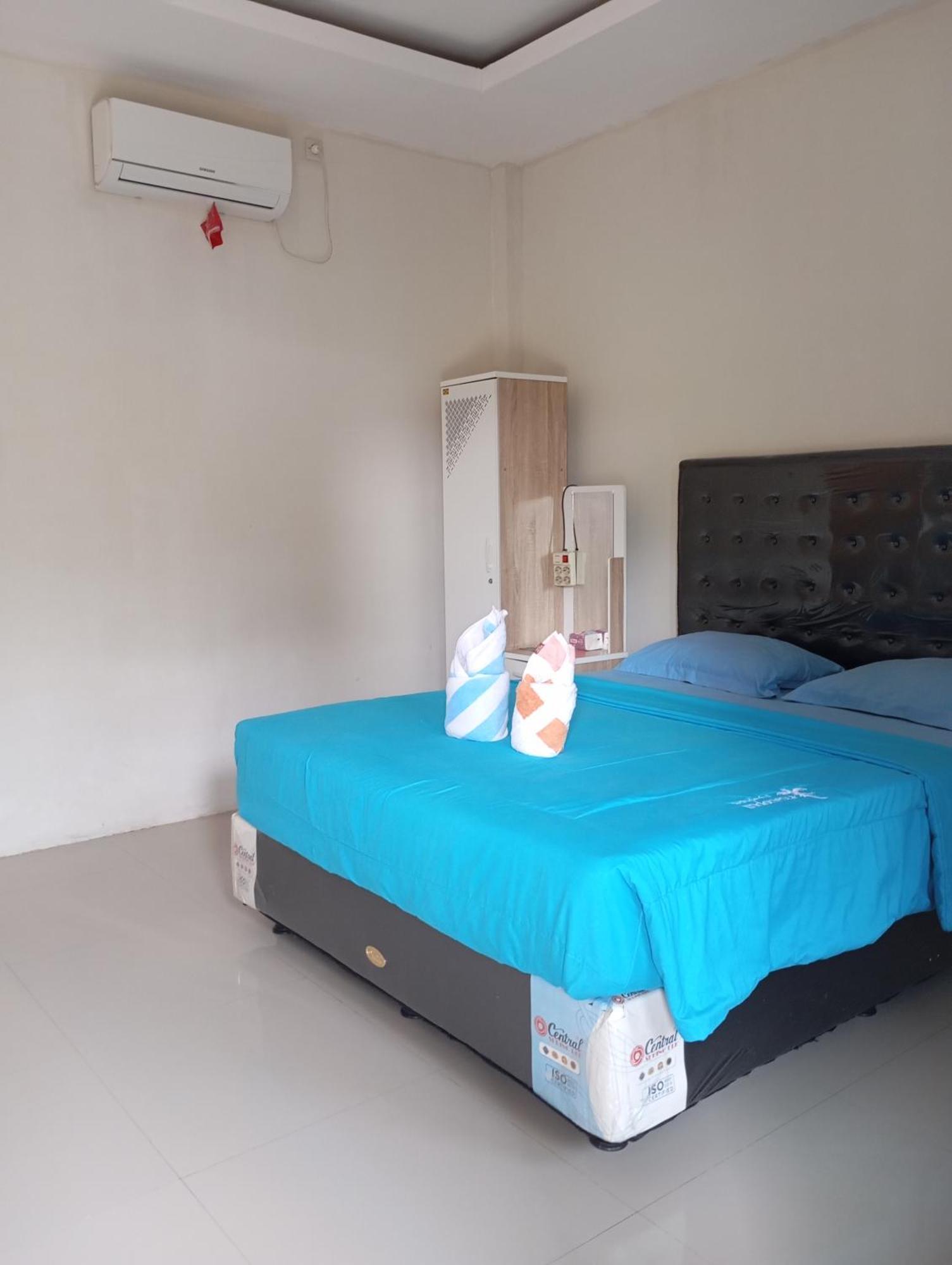Wl Guesthouse Labuan Bajo Exterior foto
